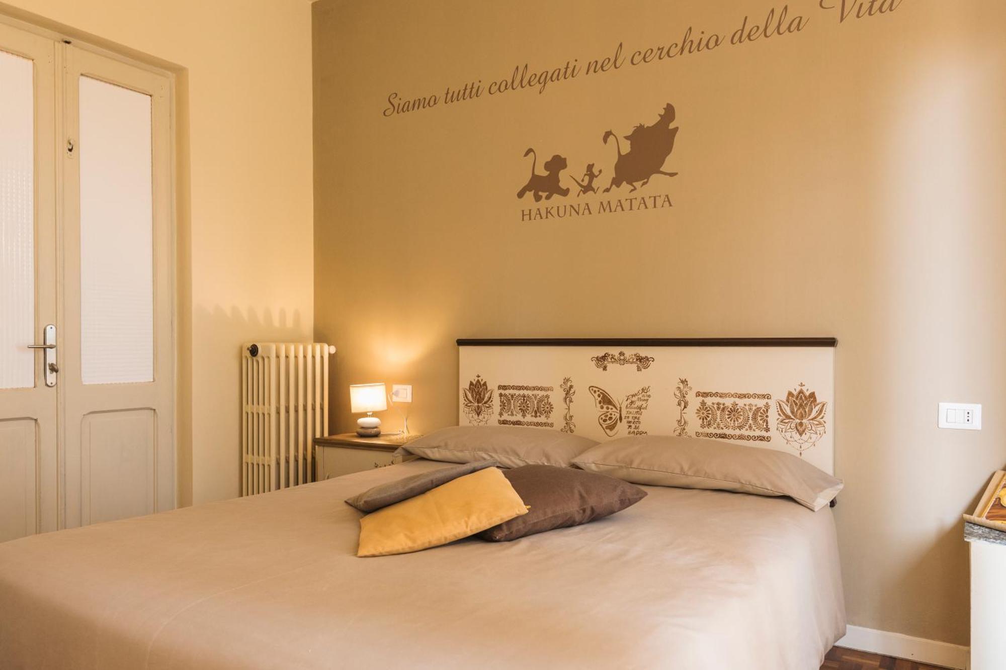 La Favola Hotel Soriso Luaran gambar