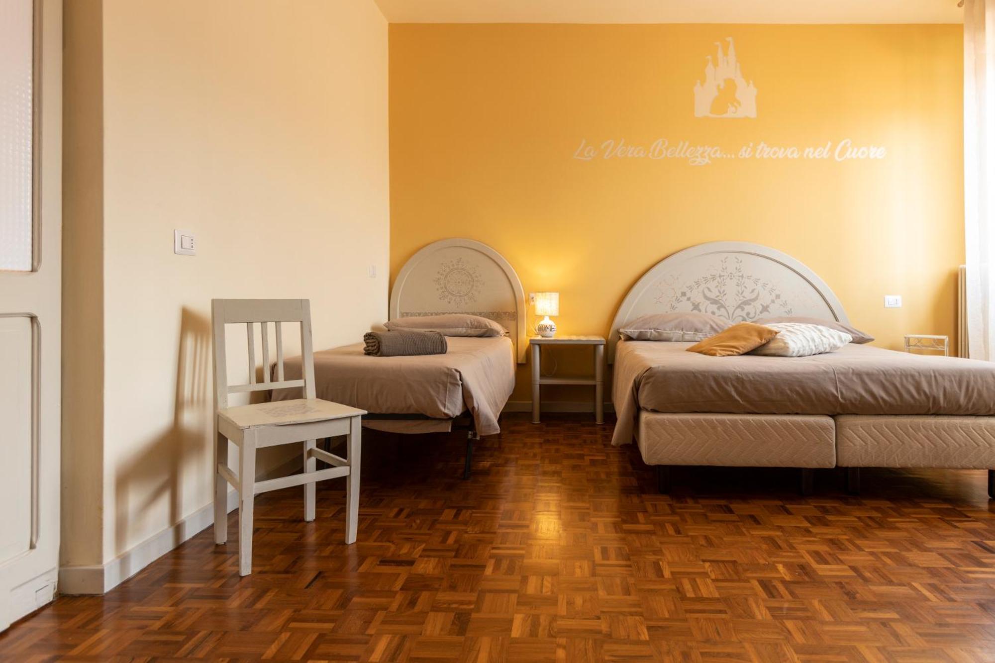 La Favola Hotel Soriso Luaran gambar