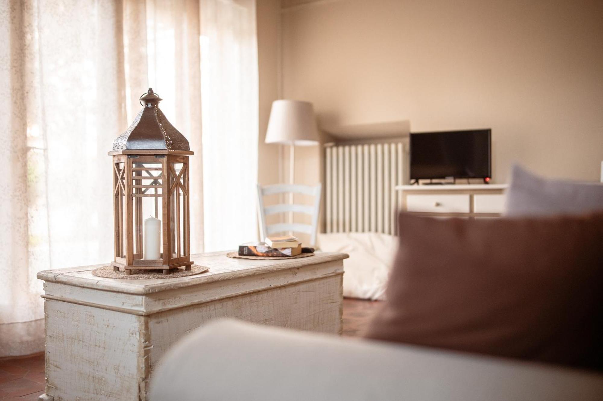 La Favola Hotel Soriso Luaran gambar