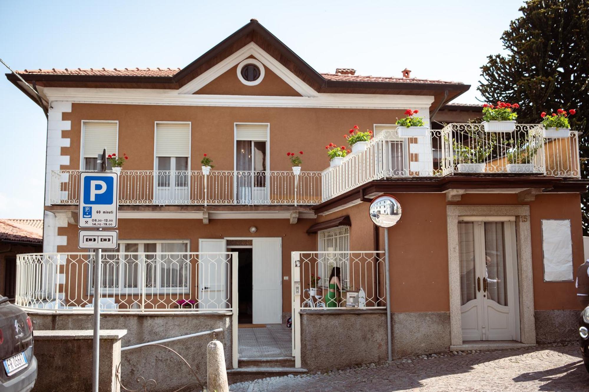 La Favola Hotel Soriso Luaran gambar